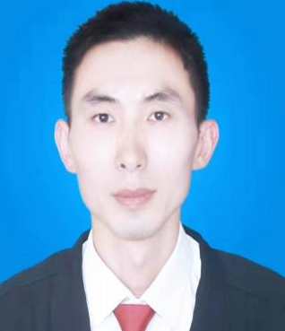 李政龙